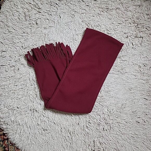 Burgundy Red Fleece Scarf Winter Fall Accessory Basics Classic Gorpcore Ski with - Picture 9 of 16